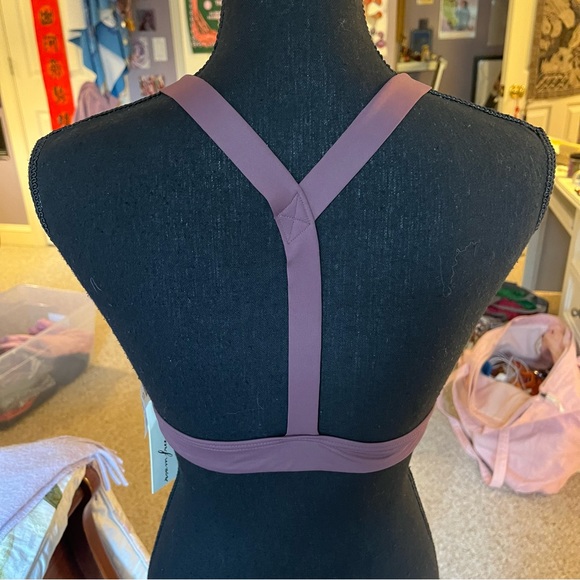 NWT Bikini Top - Picture 2 of 6